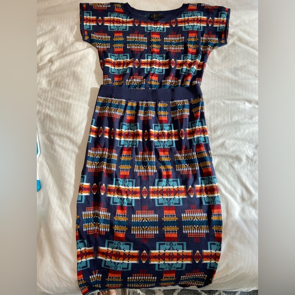 Pendleton Chief Joseph Sweater - Picture 2 of 3